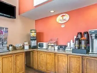 Hotel Super 8 By Wyndham Upland Ontario Ca